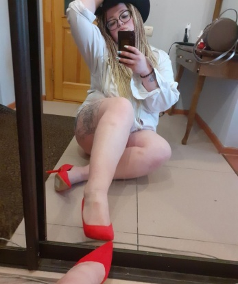 Проститутка Ничка